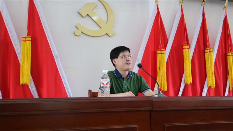 施東毅上微黨課，攝影：陳俊海.png