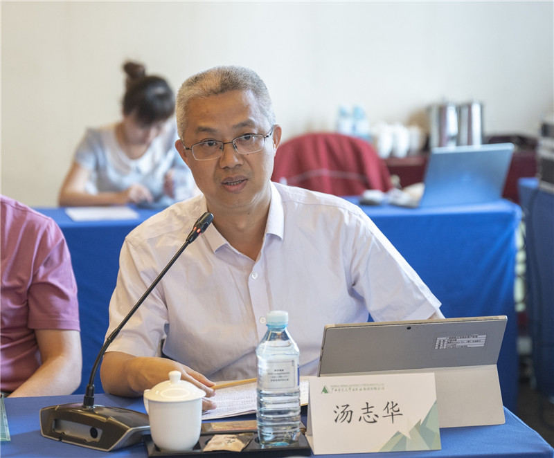 14廣西師范大學(xué)黨委常委、宣傳部部長(cháng)，馬克思主義學(xué)院院長(cháng)湯志華作專(zhuān)題發(fā)言（李顯楊 攝）.jpg