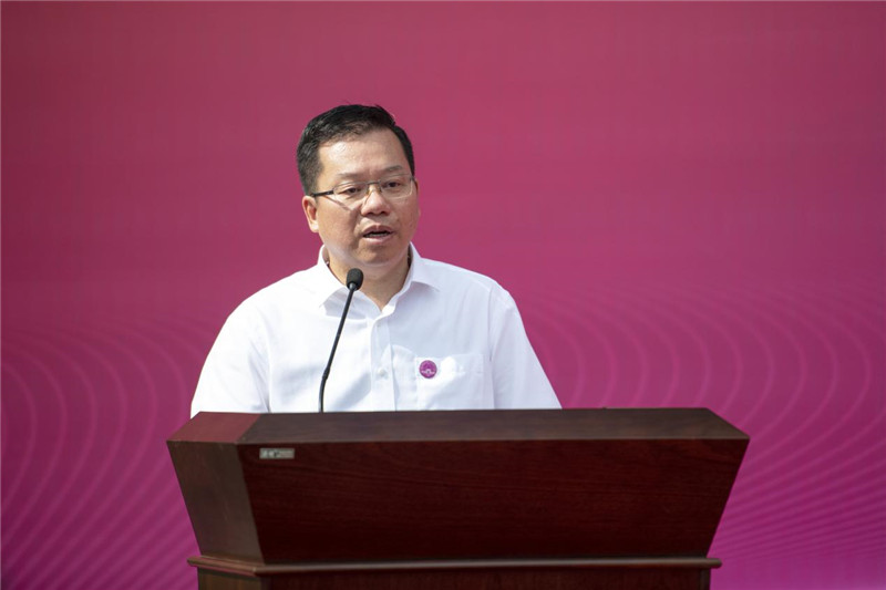 廣西師范大學(xué)校長(cháng)賀祖斌致辭.jpg