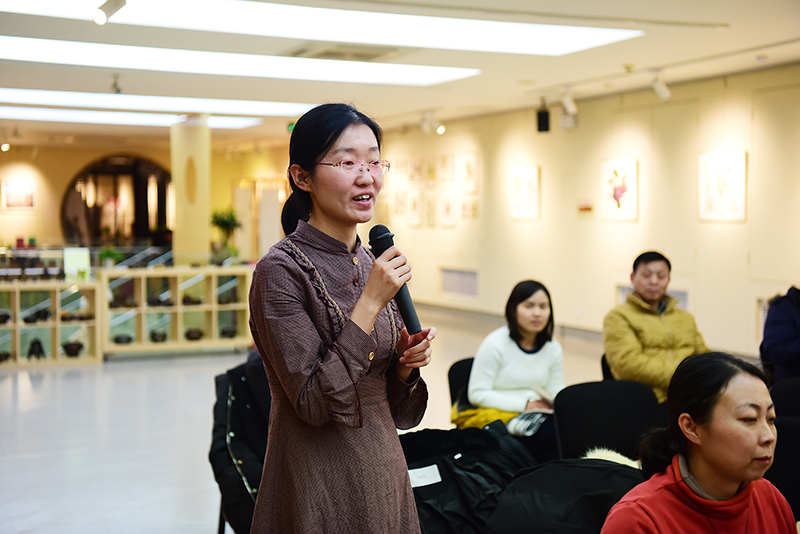讀者向駱降喜老師提問(wèn)（李顯楊攝）.JPG
